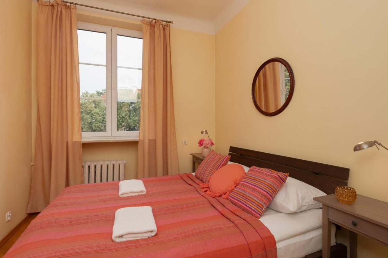 Warsaw New Town Square Apartment For 5 Guests By Noclegi Renters ภายนอก รูปภาพ
